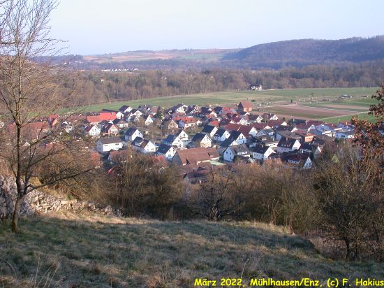 März 2022